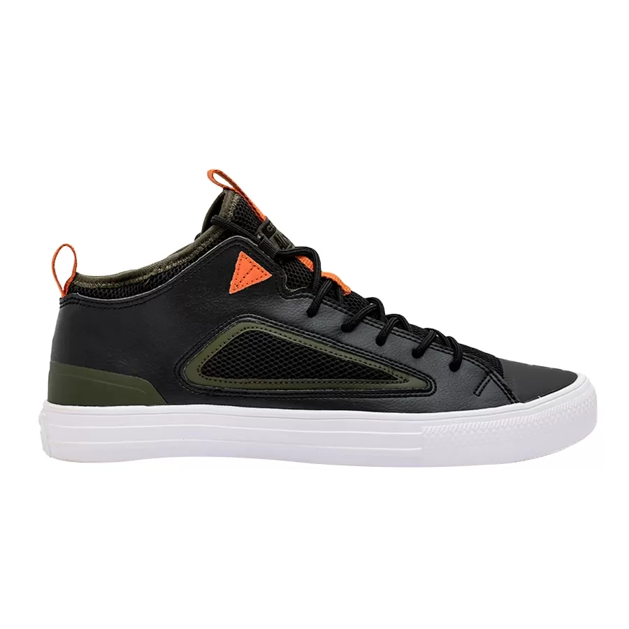 Converse negras con naranja sale