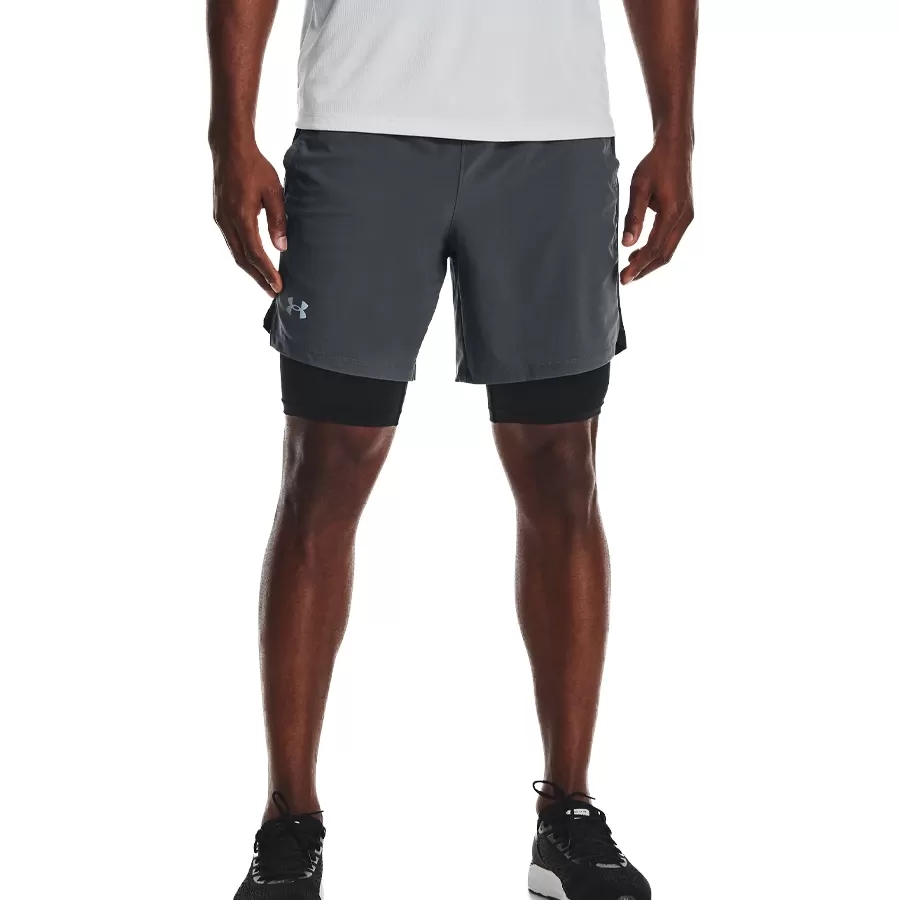 Imagen 0 de 5 de Shorts Under Armour Launch 7'' 2 en 1-GRIS/NEGRO