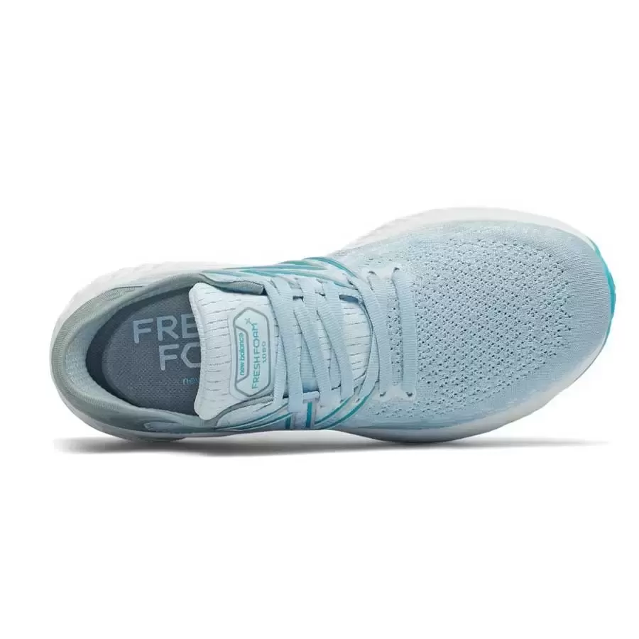 Imagen 2 de 4 de Zapatillas New Balance Fresh Foam 1080v11-CELESTE