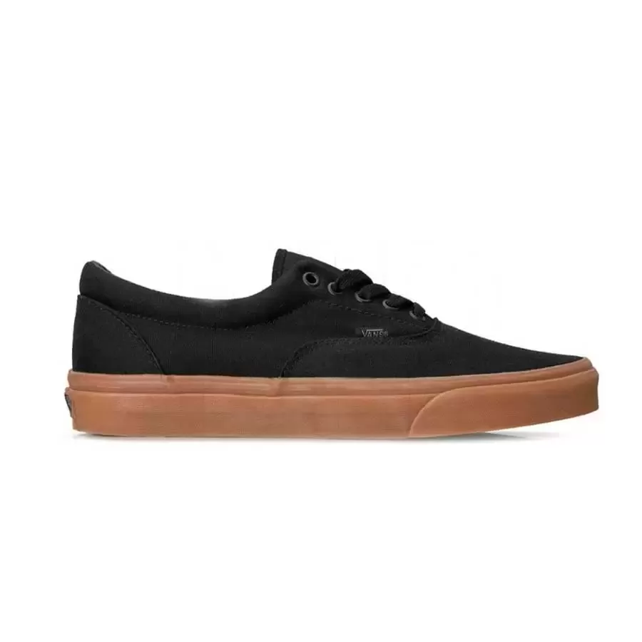 Imagen 0 de 3 de Zapatillas Vans U Era-NEGRO/BEIGE