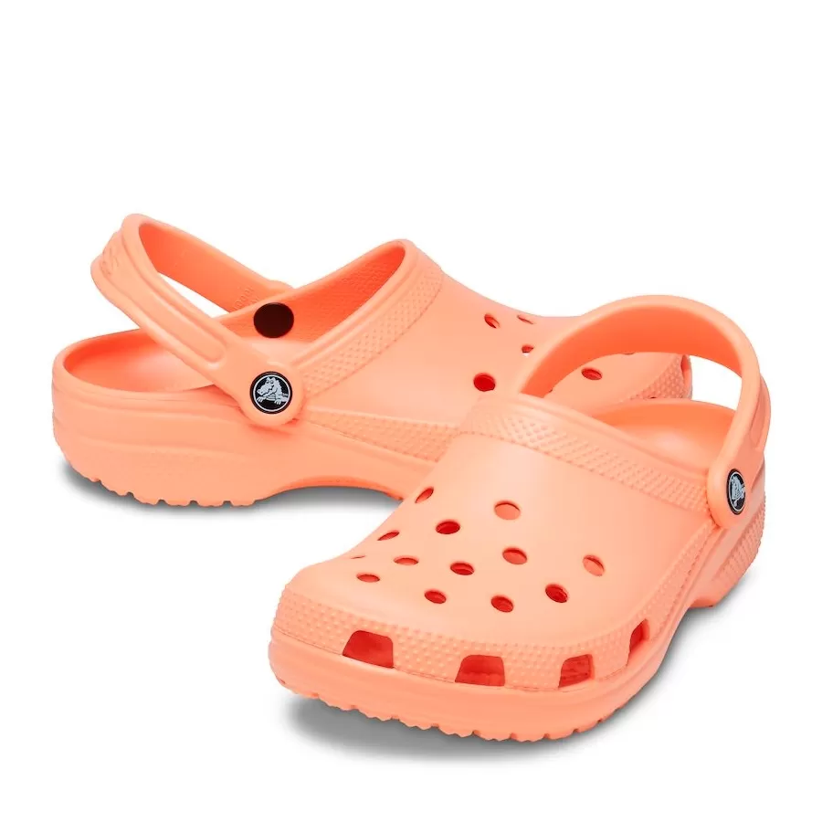 Imagen 3 de 6 de Sandalias Crocs Ojotas  Classic-SALMON