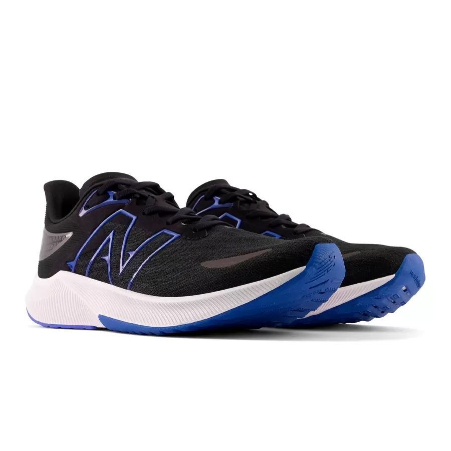 Imagen 2 de 6 de Zapatillas New Balance FuelCell Propel v3-NEGRO/AZUL/GRIS