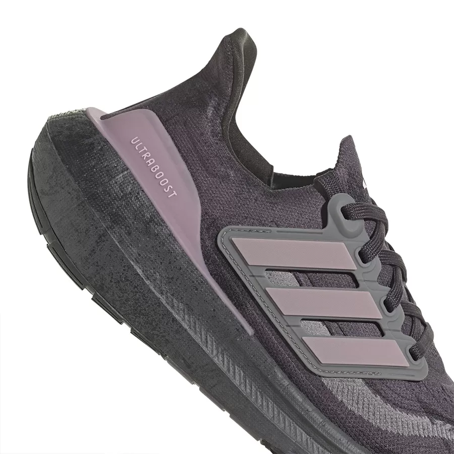 Imagen 7 de 9 de Zapatillas adidas Ultraboost Light-NEGRO/VIOLETA/LILA