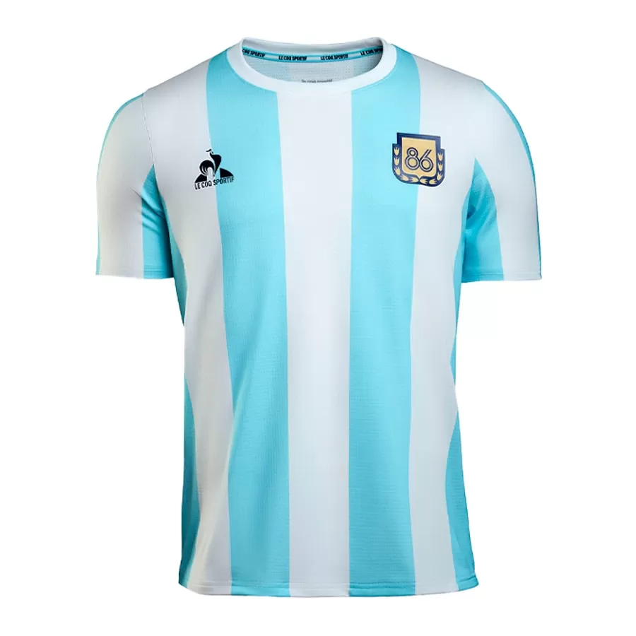 Imagen 0 de 7 de Camiseta Le Coq Sportif Titular Homenaje 86 Argentina-CELESTE/BLANCO