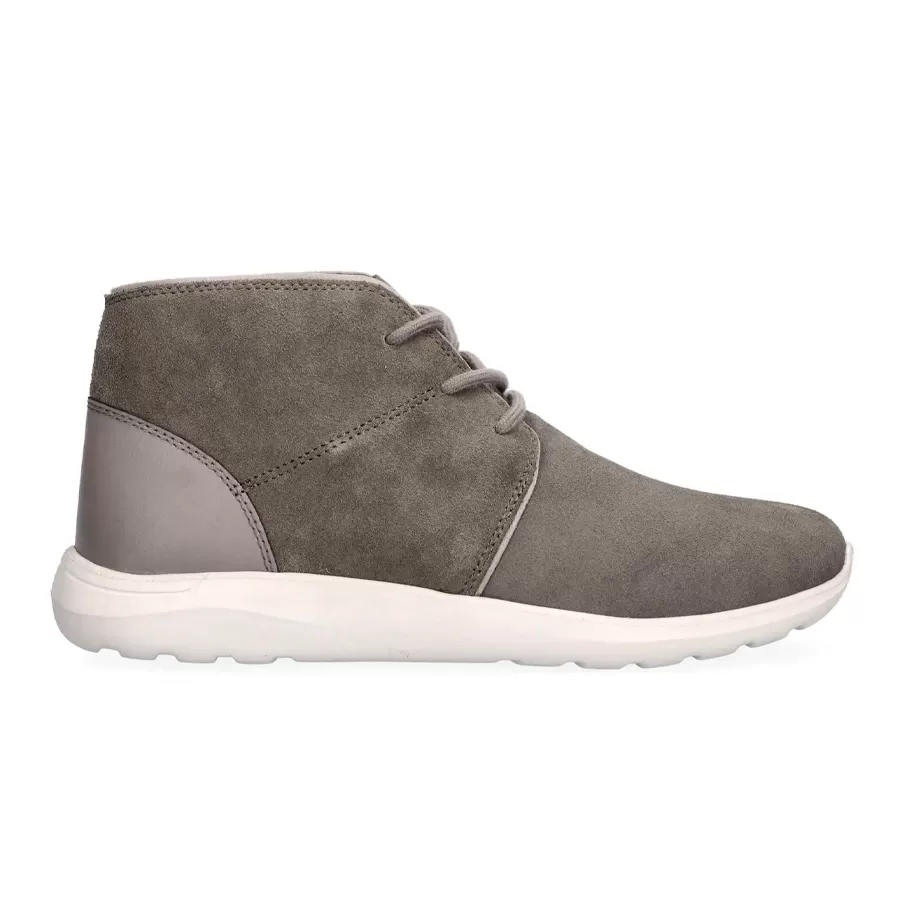 Imagen 0 de 5 de Kinsale Chukka-GRIS