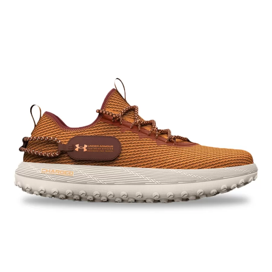 Imagen 0 de 5 de Zapatillas Under Armour Fat Tire Venture-NARANJA/MARRON